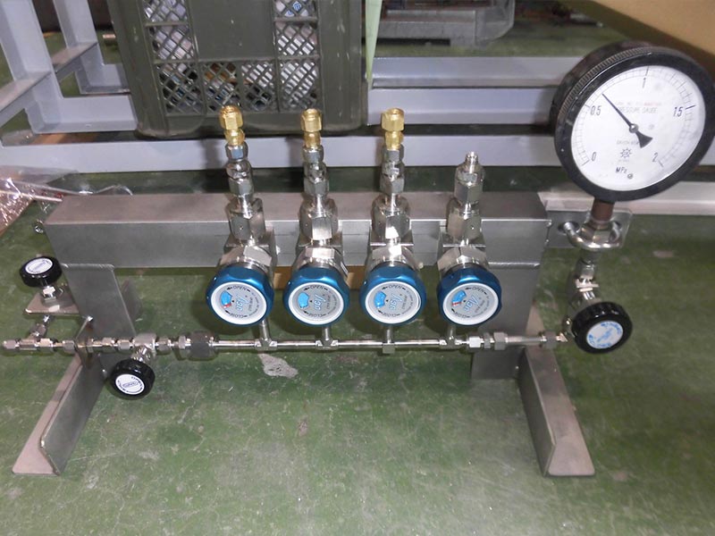 試験用ヘッダー製作